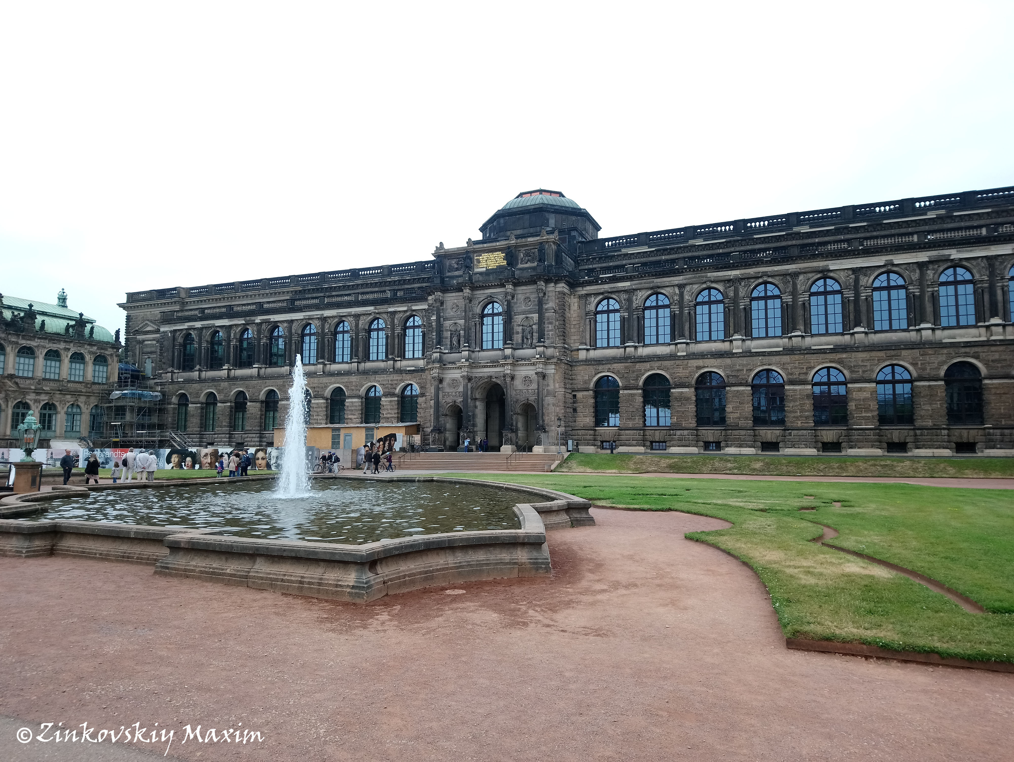 Дворец Цвингер (Zwinger)