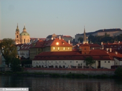 Прага. Левый берег Влтавы на рассвете